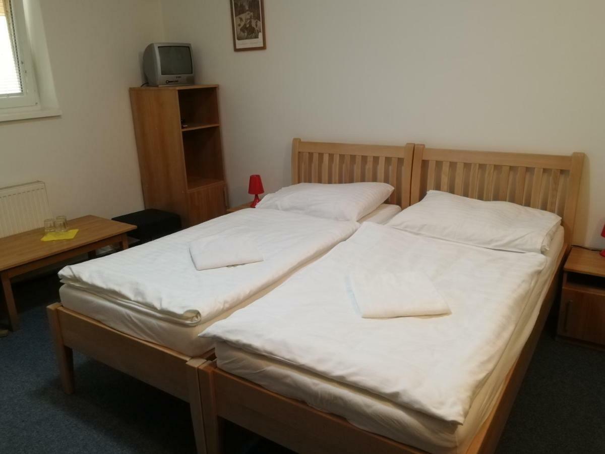 Penzion Zoo Pod Hresnou Kavecany Екстериор снимка